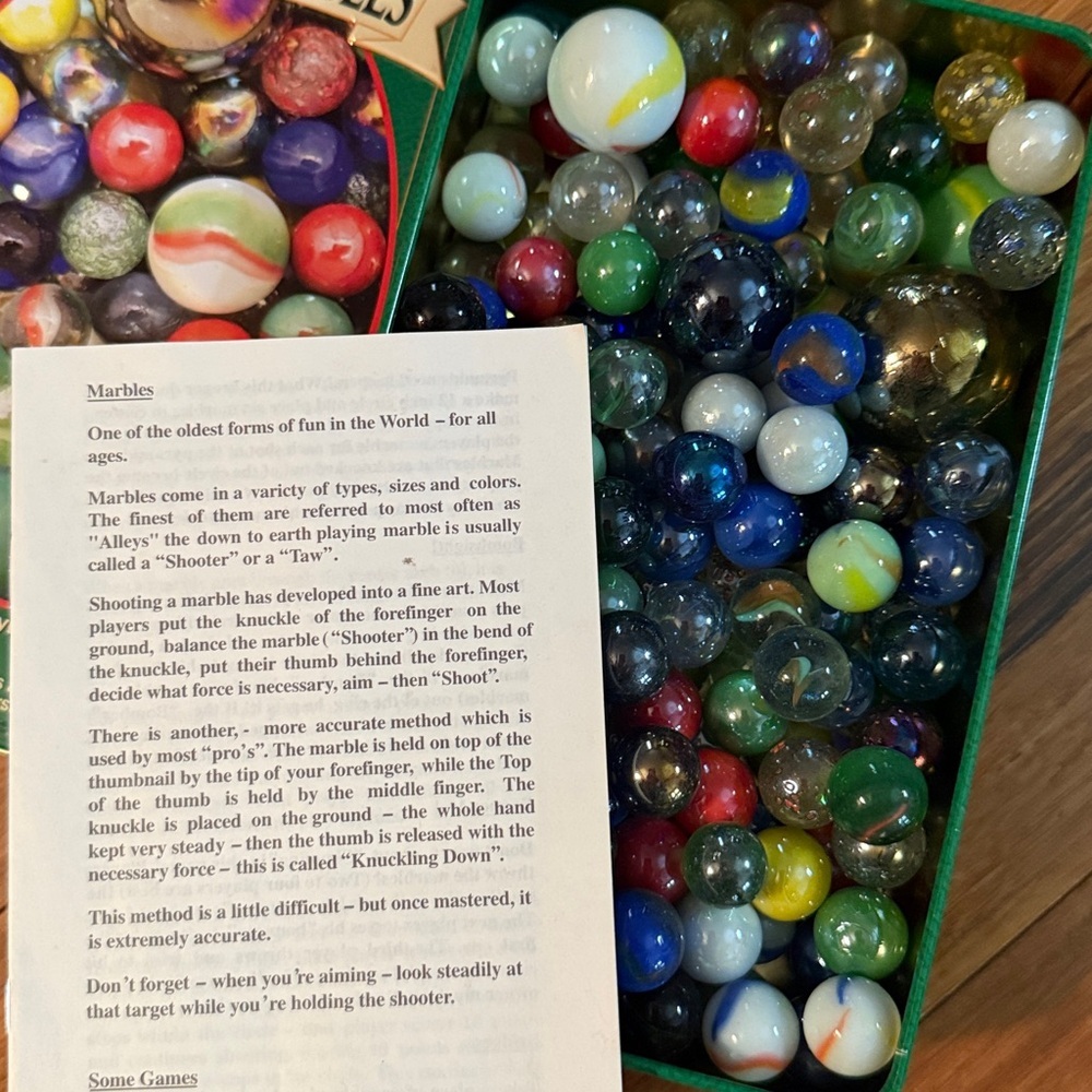 Kids Collection Deluxe Marbles - Picture 3 of 5